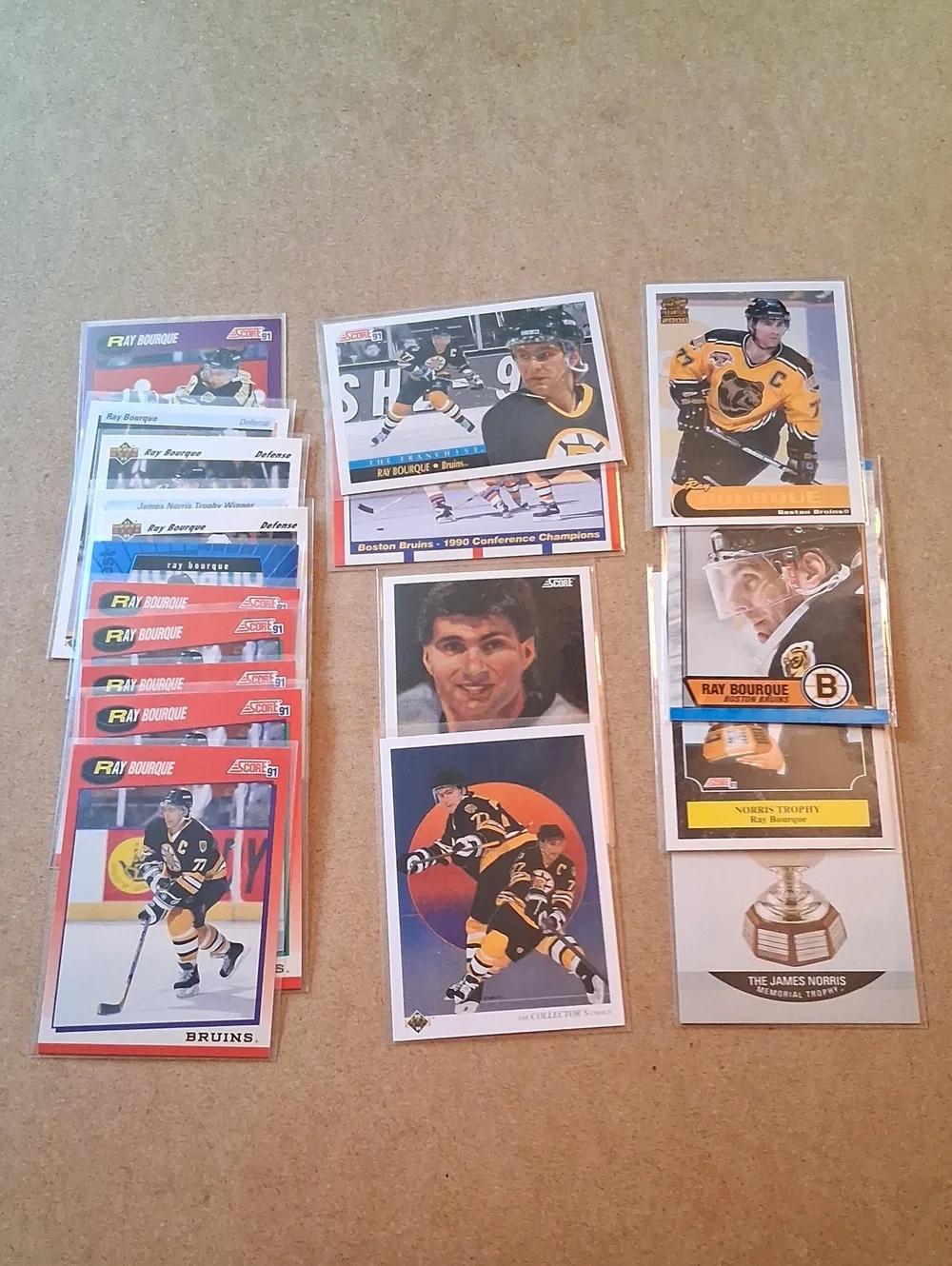Ray Bourque Hockey Card Collection - Boston Bruins - Black & Gold - Picture 1 of 14